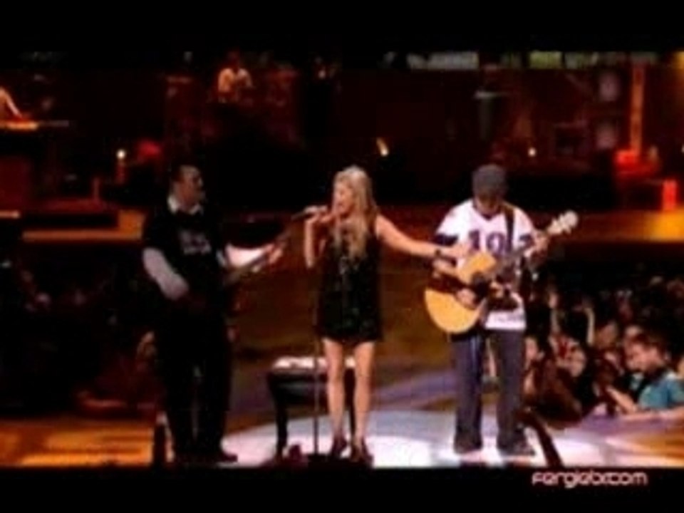 Big girls don't cry live fergie