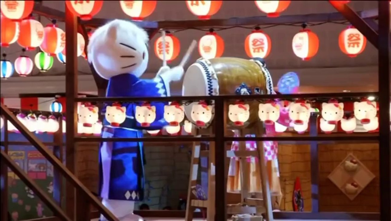 Hello Kitty conquers space