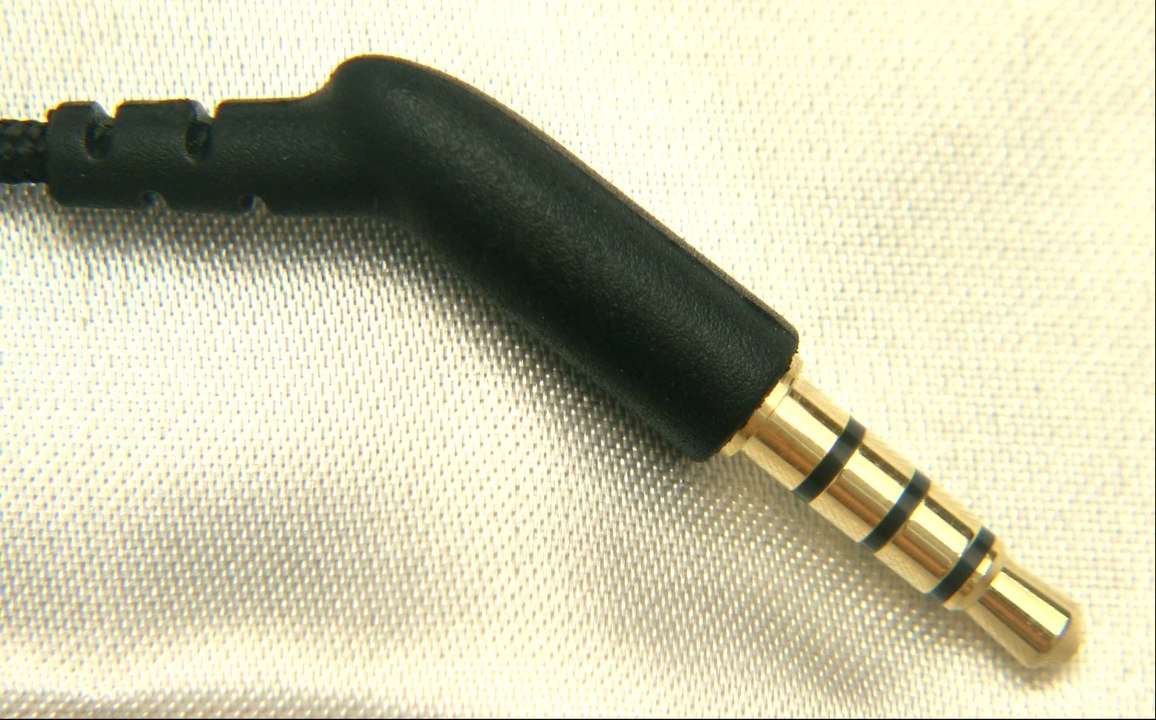 Auriculares Meze, de madera de ébano