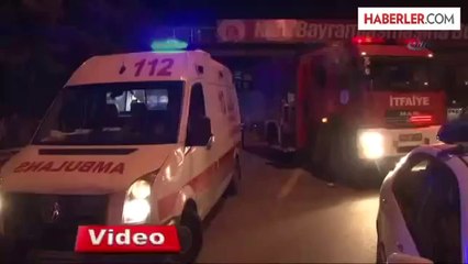 Otomobil Servis Minibüsüne Çarptı: 2 Yaralı