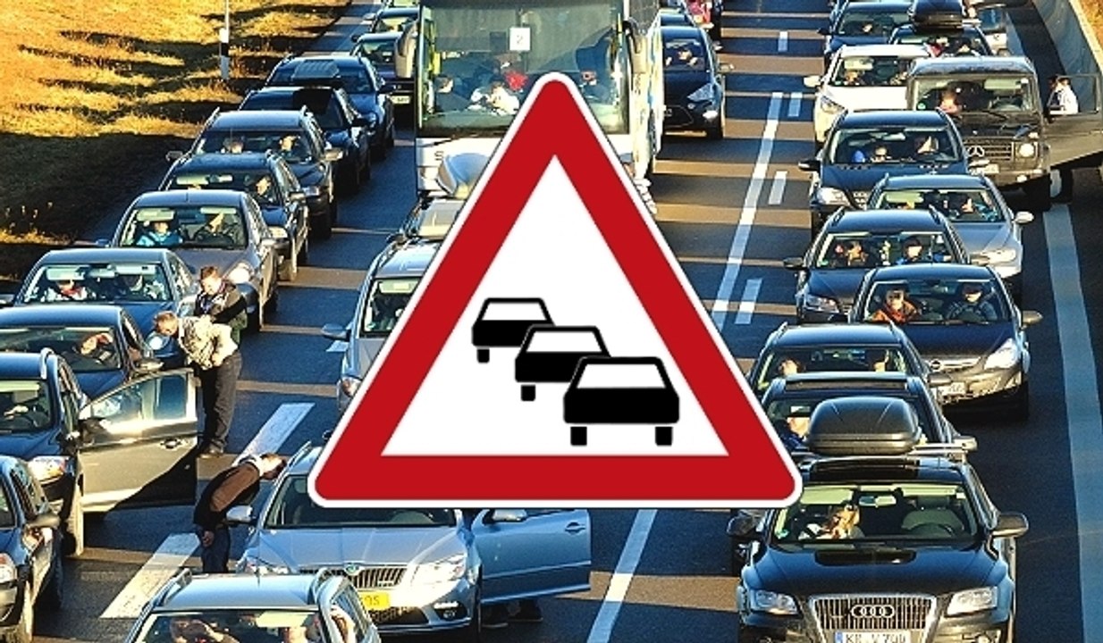 Stau-Alarm zum Feiertag