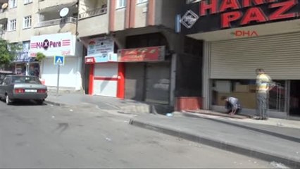 Diyarbakır'da Işid Protestosu; Kepenkler Açılmadı, Otobüsler Çalışmadı