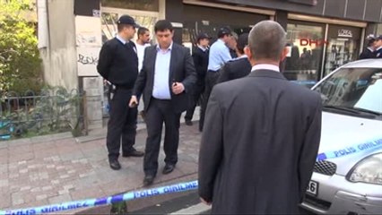 Köpek Gömen Kadını Rehin Aldı