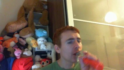 Wiwi égratigne "mon possible" d'Emmanuel Moire