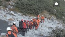 شمار قربانیان آتشفشان در ژاپن به ۴۷ تن رسید