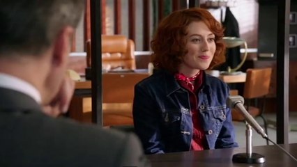 Petits meurtres d'Agatha Christie - Cartes sur table, extrait 2