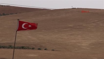 Şanlıurfa Işid Zorova Tepesi?ne Bayrağını Dikti