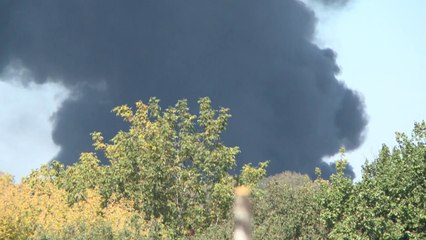 Pró-russos lançam ataque contra aeroporto na Ucrânia