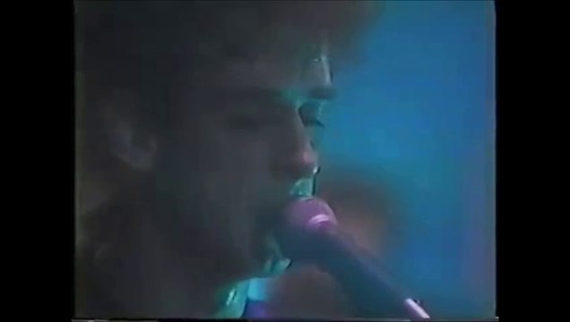 Soda Stereo TRATAME SUAVEMENTE 1982 {Miros Mar}¸.•*¨*• ♪♫