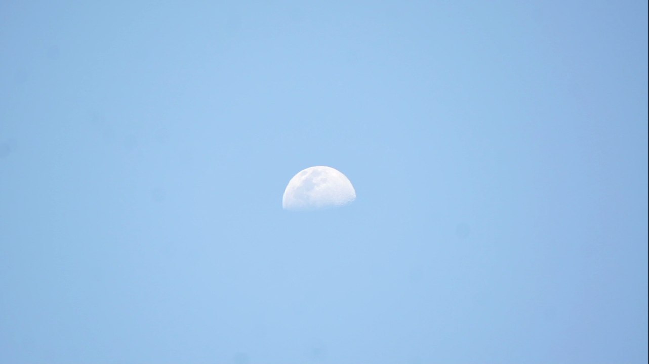 Lua em Taubaté, SP, Brasil - 1