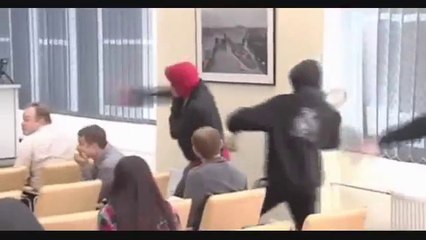 Cake thrown at Ukrainian presidential aide