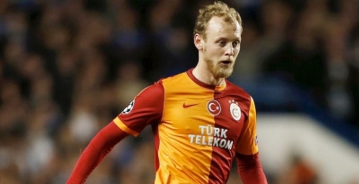Semih Kaya, Kendisine Tepki Gösteren Taraftarın Üzerine Yürüdü