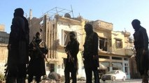 FT: El Nusra ve IŞİD, ABD'ye Karşı Birleşiyor