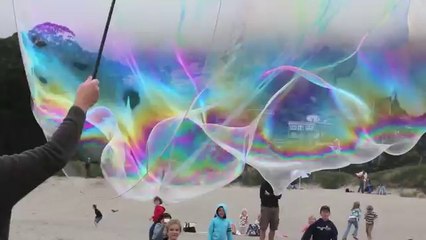 amaizing bigest Bubbles in sea