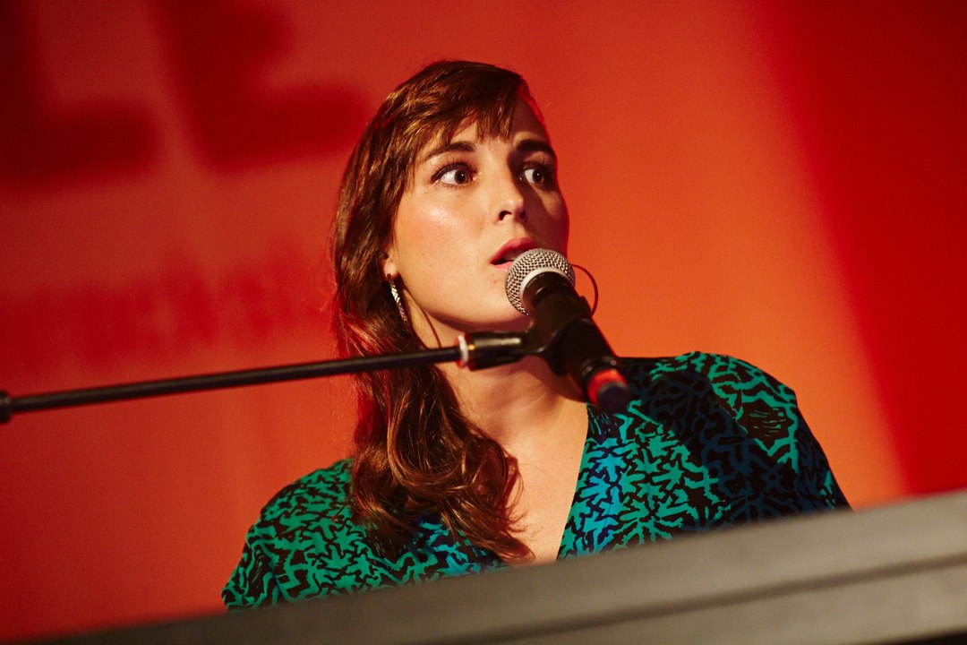 JULIETTE ARMANET- L'AMOUR EN SOLITAIRE @ finale Sosh aime les inRocKs lab