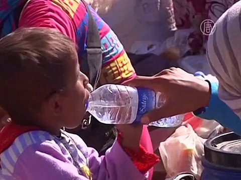 160 тысяч курдов бежало из Сирии в Турцию за неделю