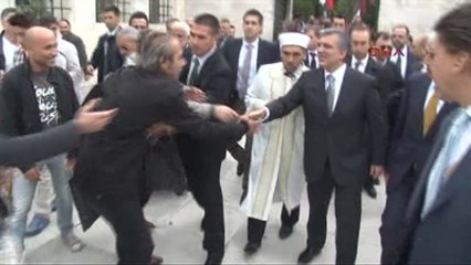 Abdullah Gül, Filistin ve Doğu Türkistan İçin İhh'ya Kurban Bağışında Bulundu