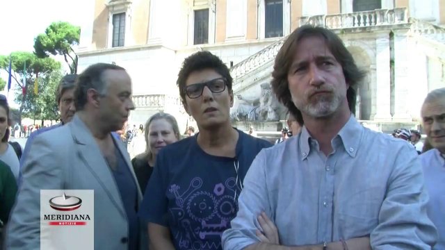 Teatro dell’Opera, Sel protesta in Campidoglio contro i licenziamenti di coro e orchestra