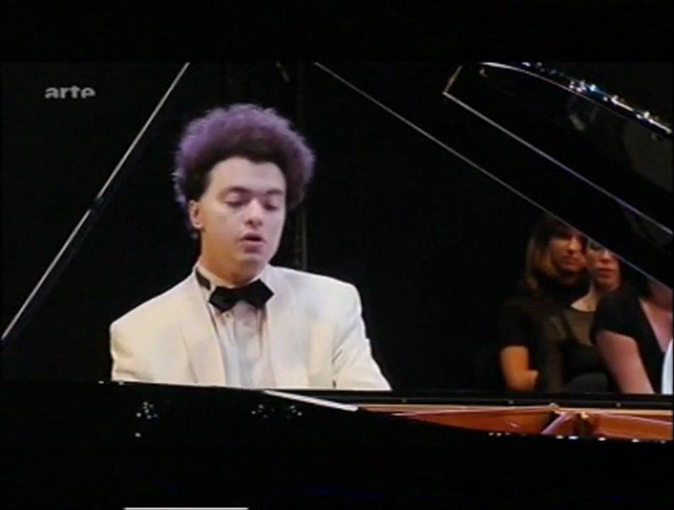 FRÉDÉRC CHOPIN: Valse Nr. 7 op. 64 Nr. 2 / Valse Nr. 6 op. 64 Nr. 1 (Jewgeni Kissin, 2007)