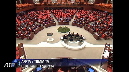 EI asedia ciudad fronteriza con Turquía