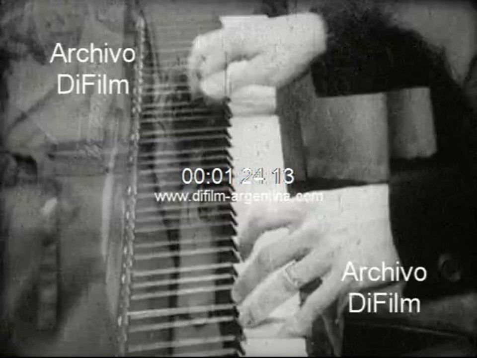 DiFilm - Vince Weber German star pianist Blues and Boogie 1976