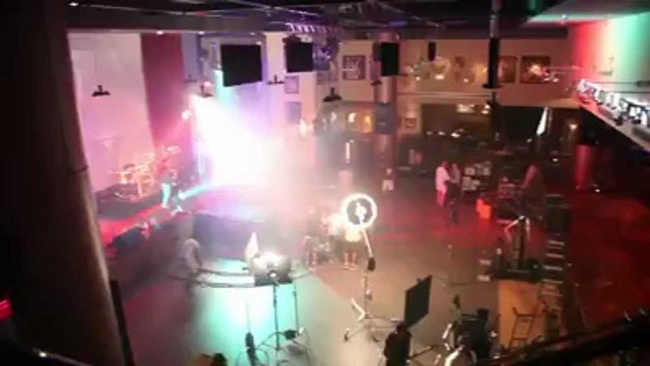 making the commercial of Atif Aslam etisalat