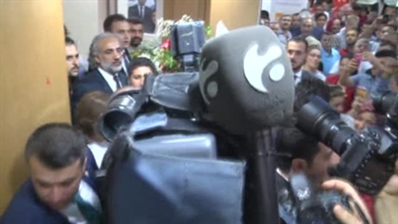 Bakan Çelik, AK Parti İl Başkanlığı'nda Bayramlaşma Etkinliğine Katıldı