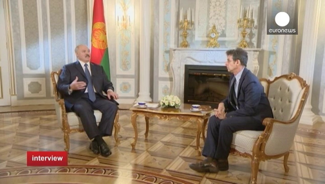 Alexandre Loukachenko prêt à s'interposer militairement en Ukraine