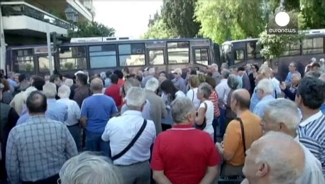 Jean-Claude Juncker rencontre Antonis Samaras en Grèce