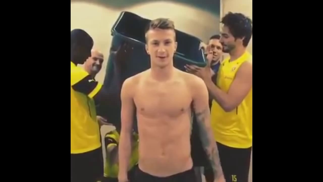 Ice Bucket Challenge Compilation ● FOOTBALL PLAYERS