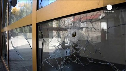 تصاعد الاشتباكات بين المتمردين و القوات الأوكرانية للسيطرة على مطار دونتسك