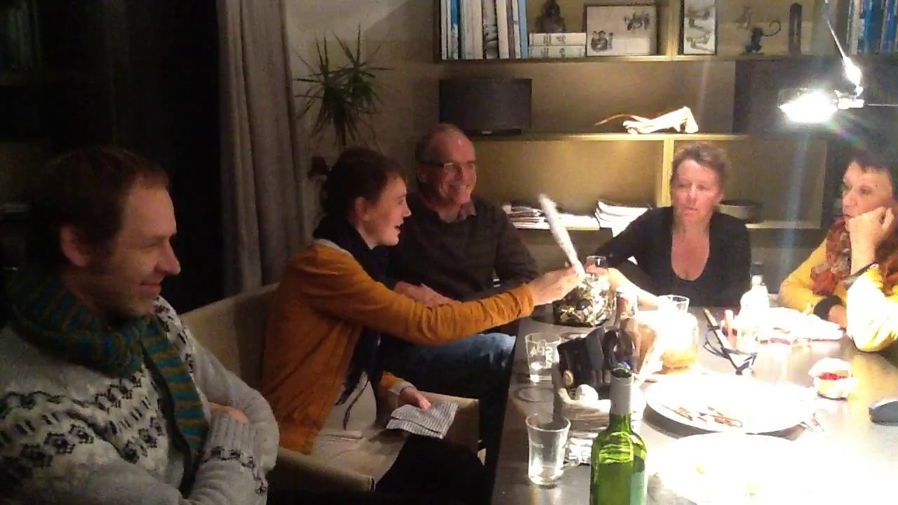 Sinterklaasavond 2013 cadeau Bieke (2)