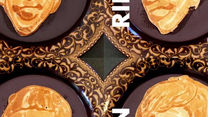 Un cuistot qui gère les crêpes comme un pro