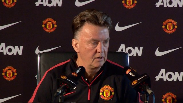 I battibecchi di Van Gaal con la stampa inglese