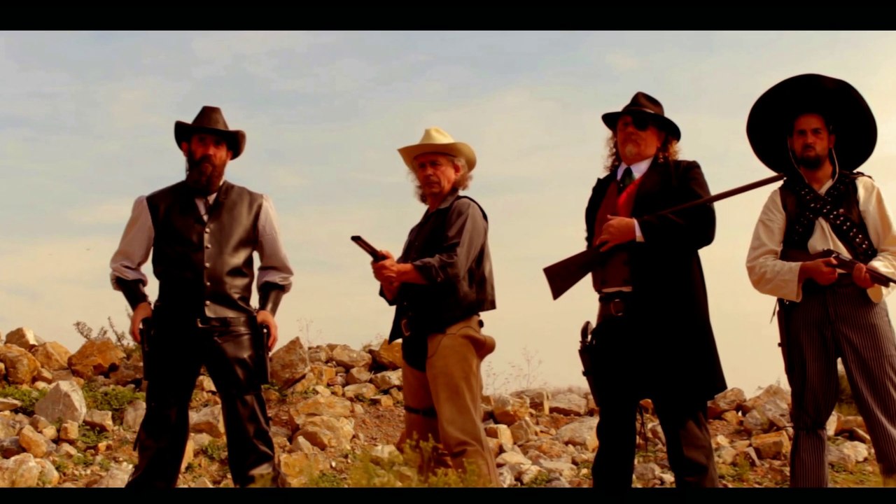 'PER UN PUGNO DI SPAGHETTI' BANDE ANNONCE (sergio Leone hommage)