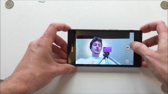 Sony Xperia C3 - распаковка, предварительный обзор