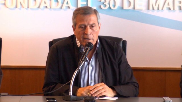 Tabárez: ''Queremos que Suárez no se desconecte de la selección''