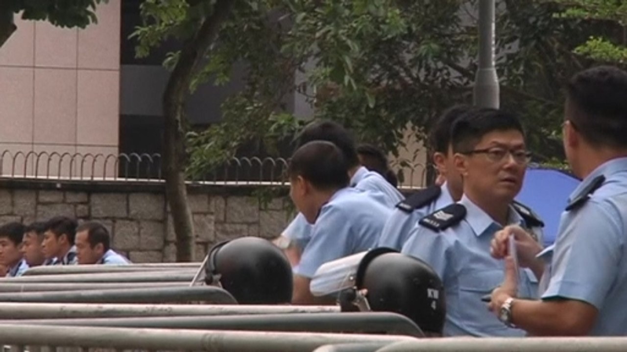 HK protesters undaunted by violence