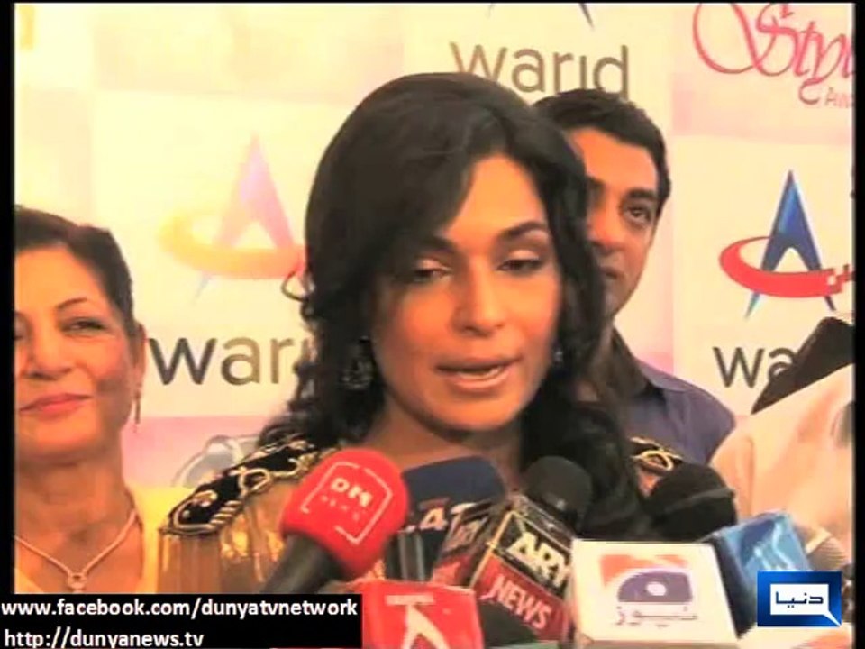 Dunya news-Meera wishes to marry after 'Naya Pakistan'