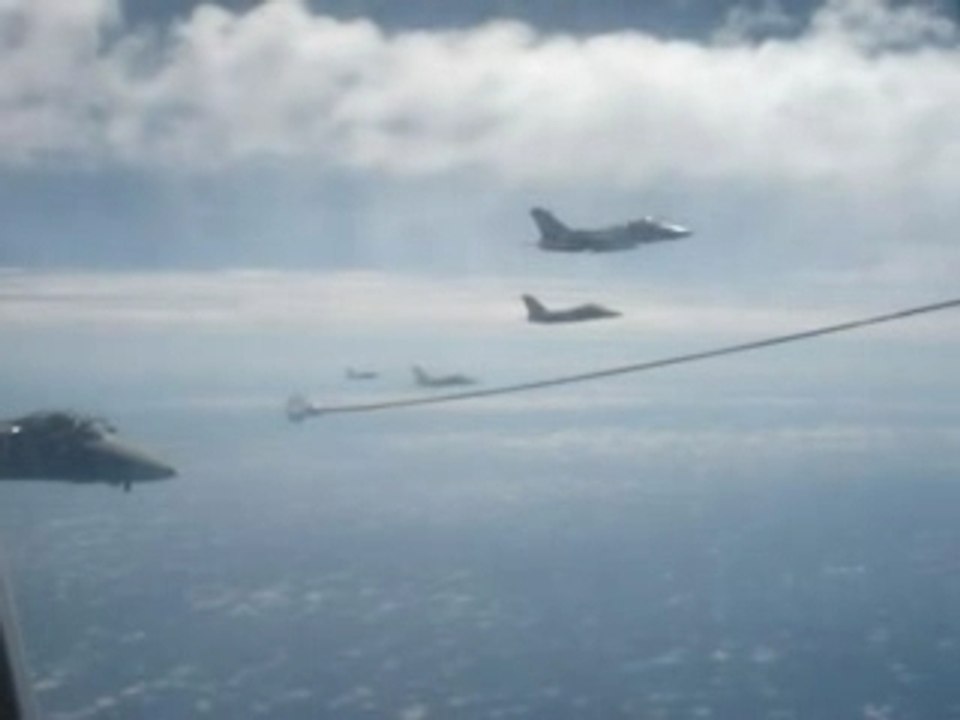 AMX_In-Flight_Refueling_Problem