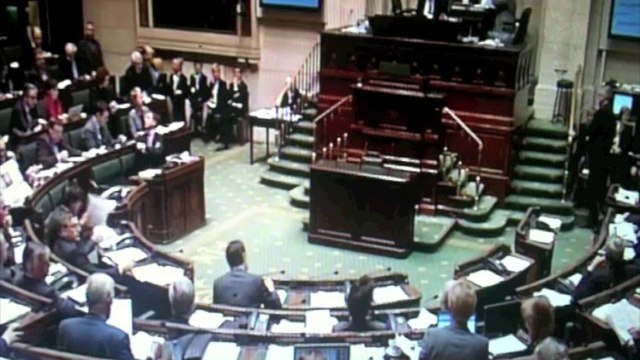 Laurent LOUIS plaide pour l'annulation de la dette publique