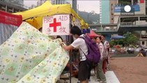 Hong Kong: Confrontos violentos acabam com 19 detenções