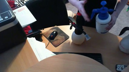 Solo 418 1-Liter One-Hand Pressure Sprayer