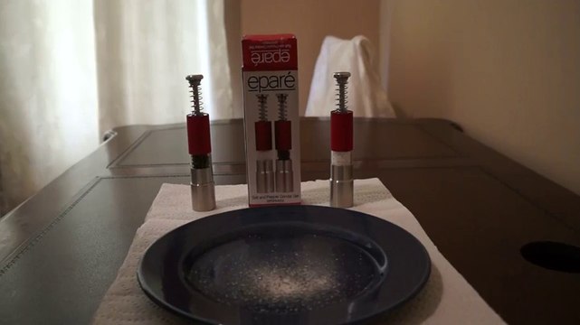 Very Chic, Stylish, Smooth! Eparé salt and pepper grinder