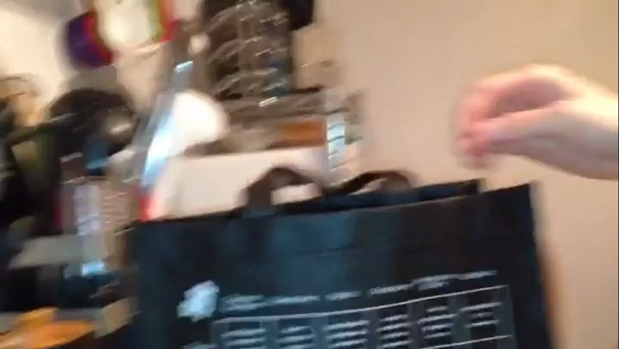 Reusable 6-Bottle Carrier Tote Bag Review