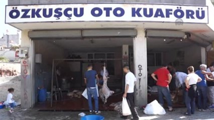 Oto Yıkamacılarda "Kurban" Mesaisi