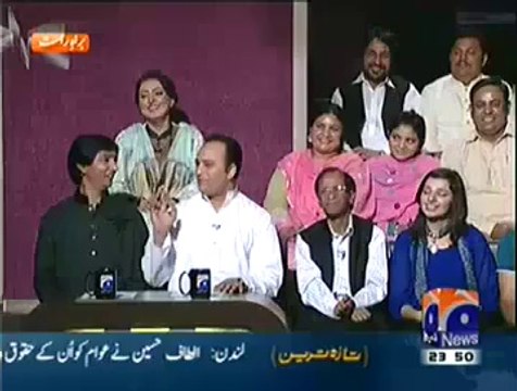Sohail Warraich First Time Singing in Live Show, Then Laughing on His Own Song