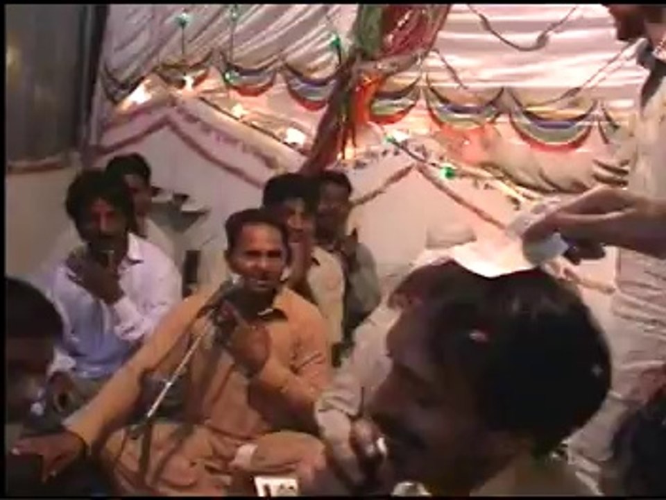 vlc-record-2014-10-04-19h30m29s-VTS_01_3.VOB-