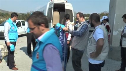 Başbakan Davutoğlu'nun Kurban Hissesi Arnavutluk'ta Kesildi