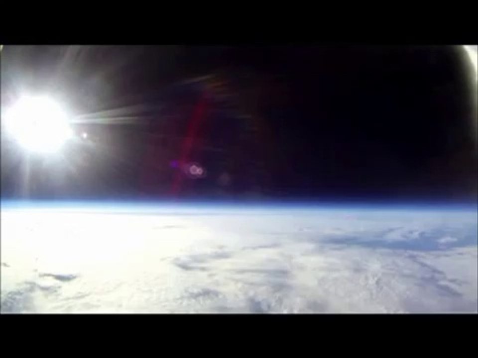 Balon z kamerą na 33 km. Horyzont jak nad morzem